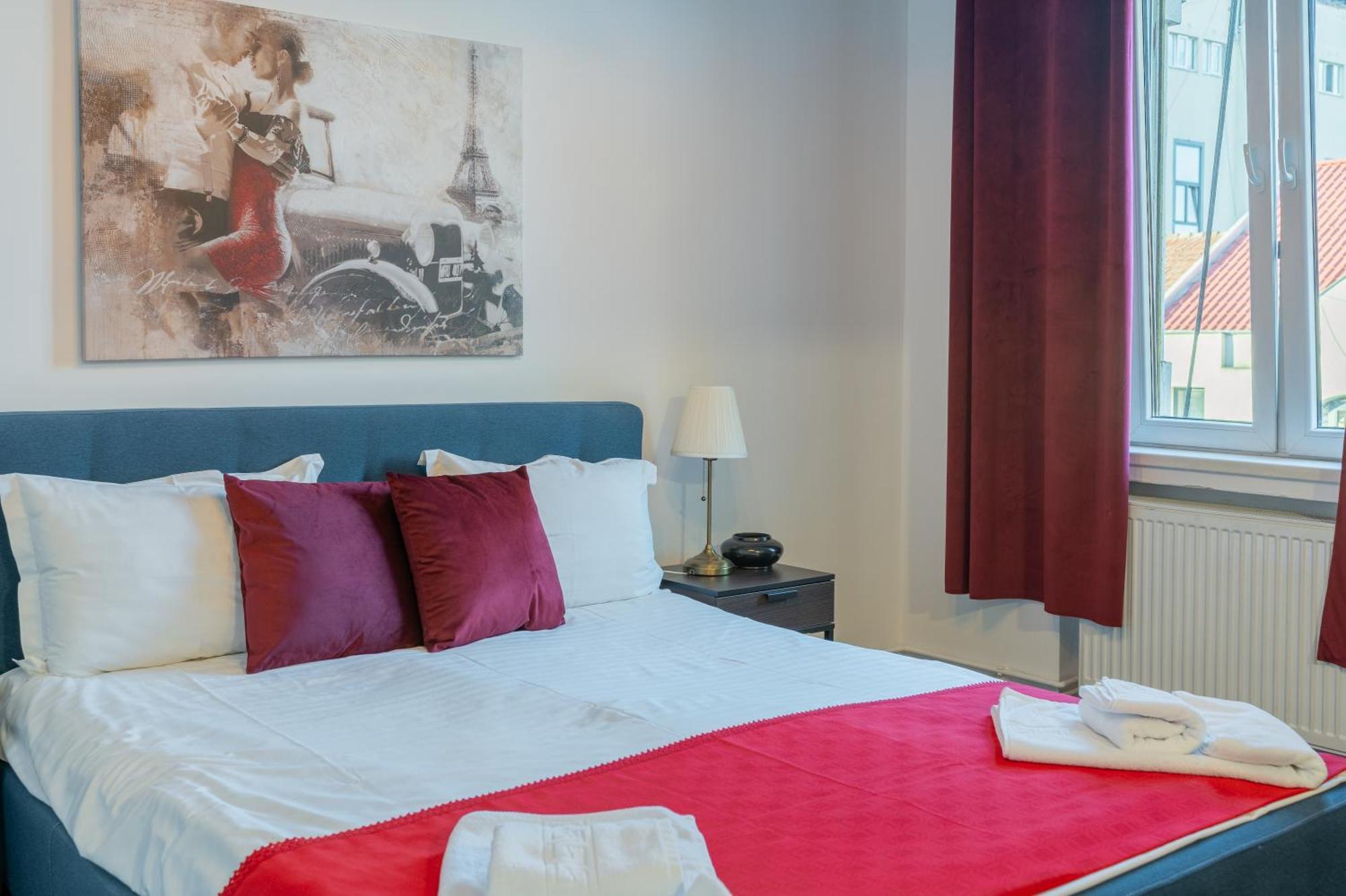 Noble 5 Star House In Unirii Plaza Villa Cluj-Napoca Luaran gambar
