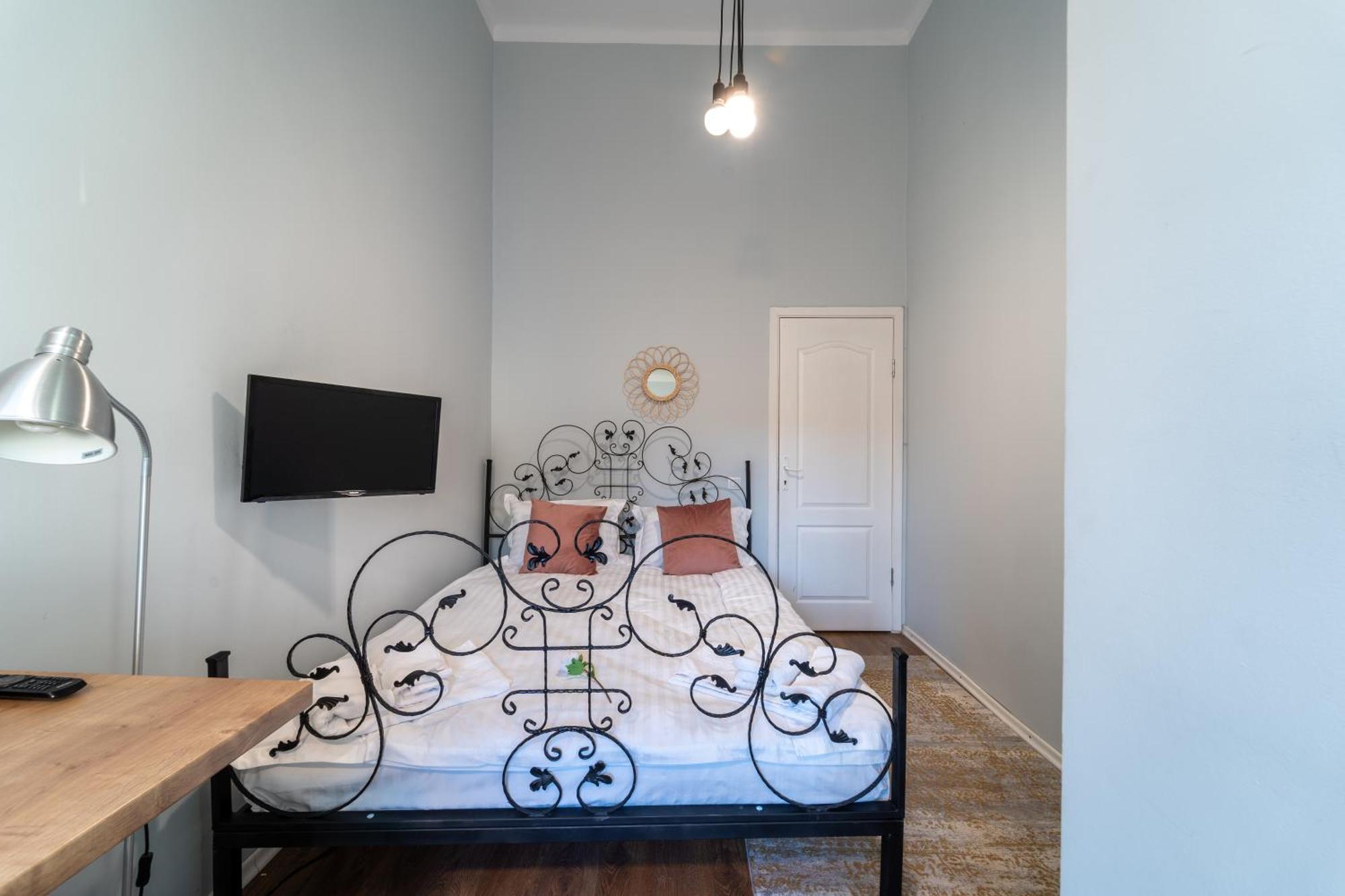 Noble 5 Star House In Unirii Plaza Villa Cluj-Napoca Luaran gambar